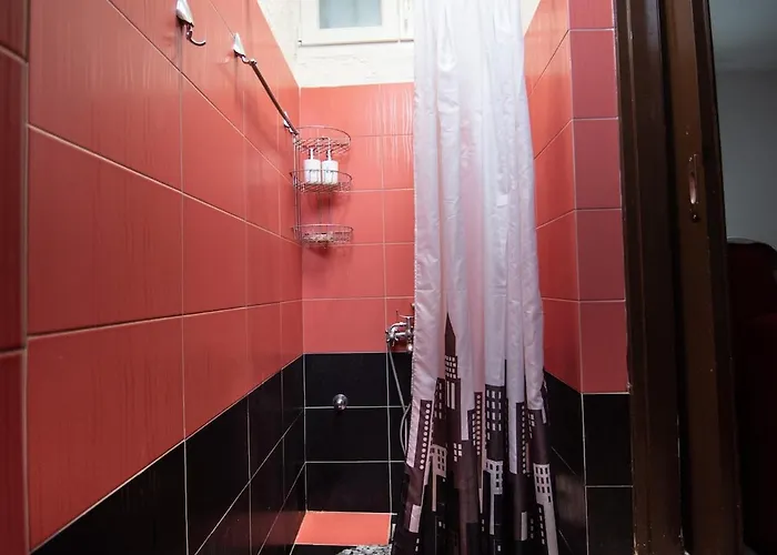 Eva's House With 2 Bedrooms And Private Courtyard Nyaraló Yiannouli